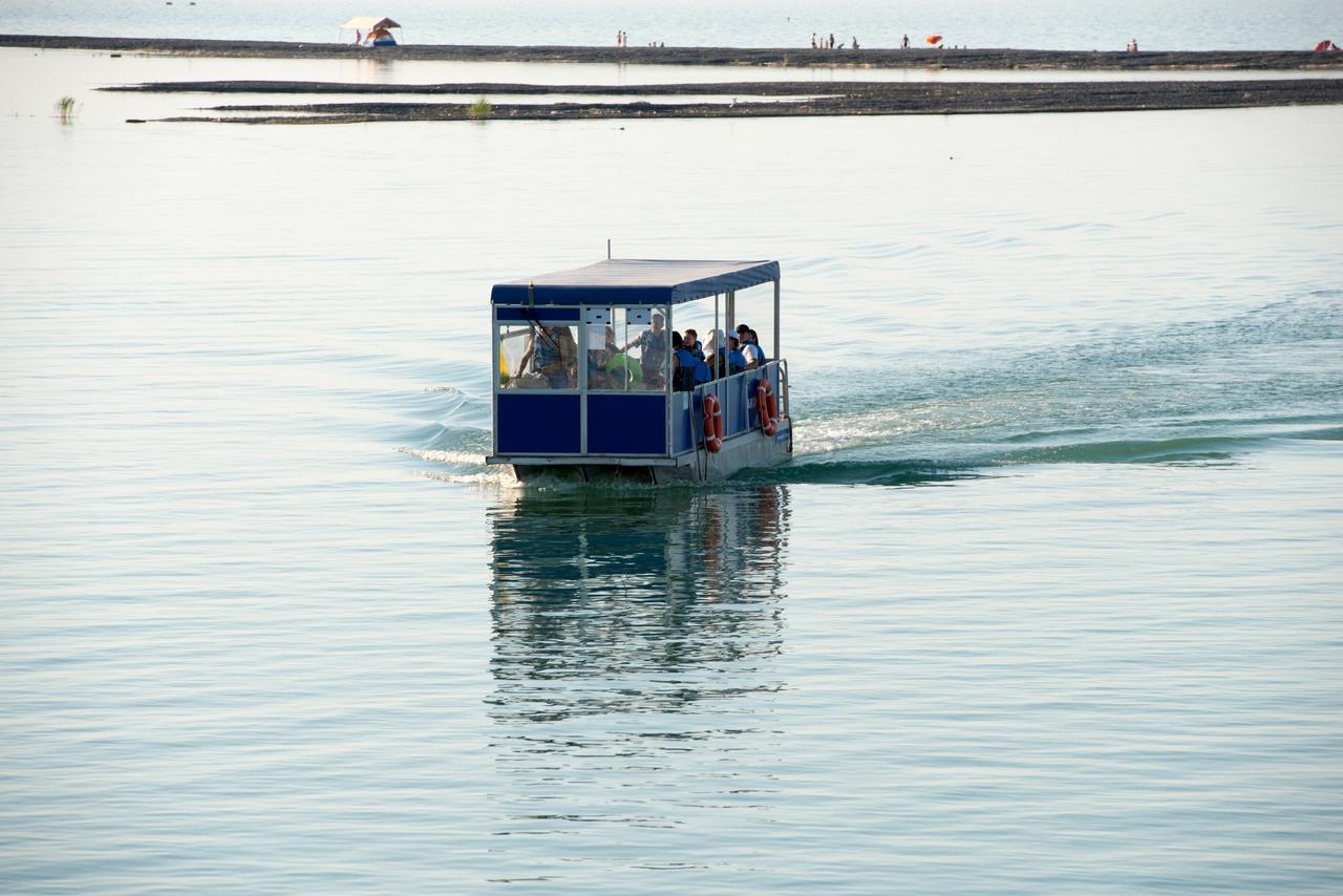 Aquamarine Resort Akshi Exteriér fotografie